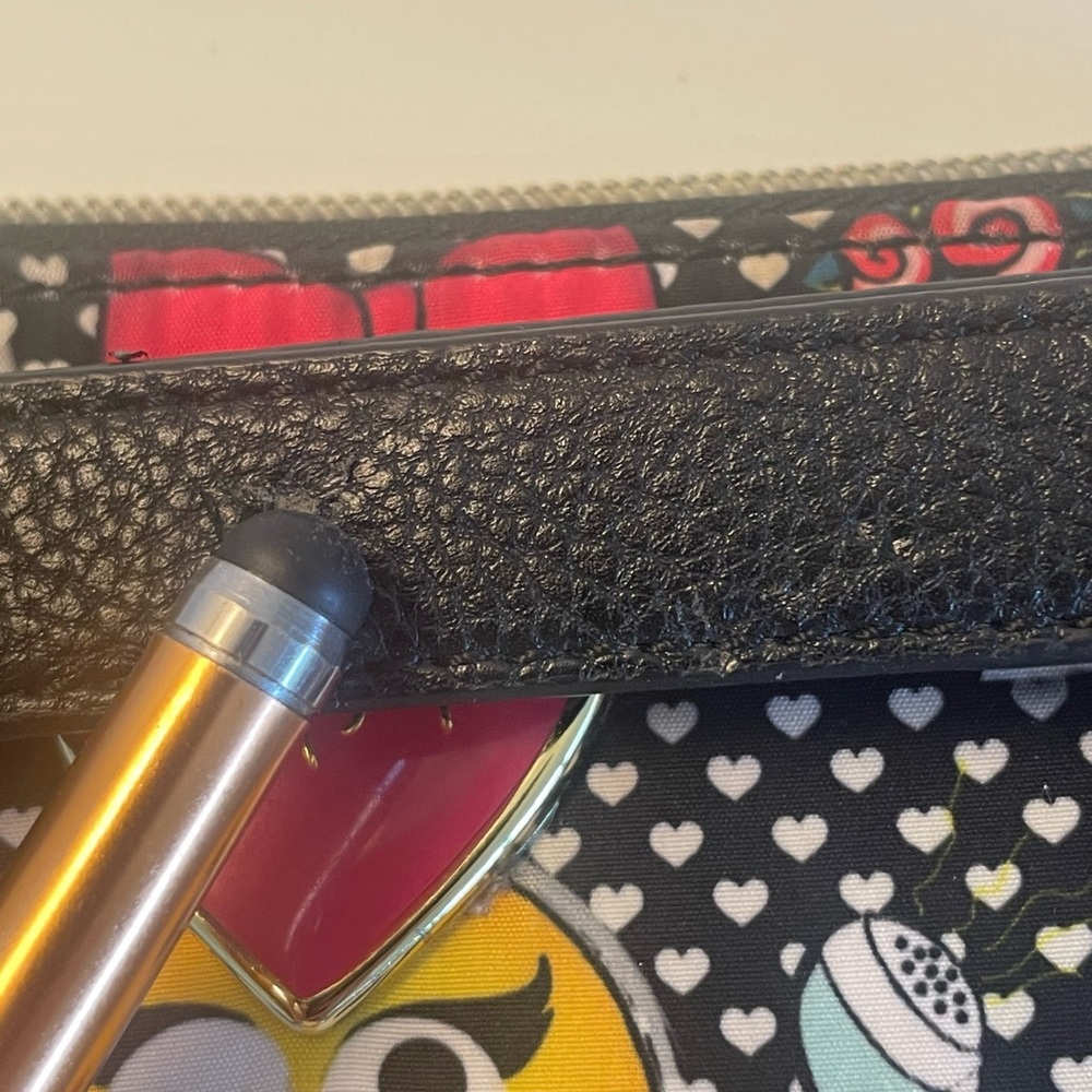 Betsy Johnson Wristlet with Emoji Faces and Heart Medallion - Picture 8 of 8